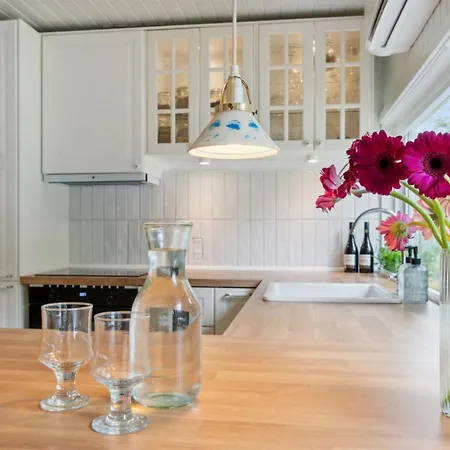Eirik - 700m From The Sea By Interhome Feriehus Vester Somarken